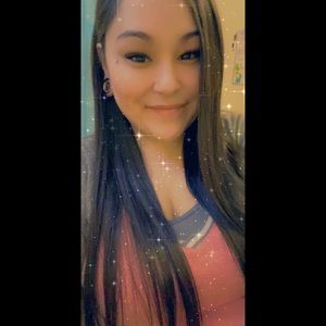 Meet your Posher, Katelyn